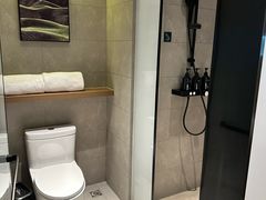 -成都锦华万达琉璃场亚朵酒店