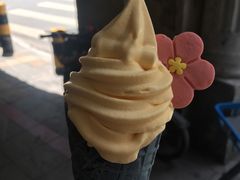 咸蛋黄口味华夫筒-麦当劳(一德路店)