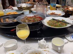 -香山湖家家宴(中山陵店)