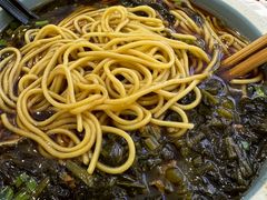 雪菜牛肉丝面-老新隆牛肉锅贴(新街口店)