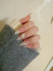 -槿里日式美甲工作室