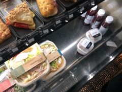 -星巴克臻选(北京颐堤港中心第二店)