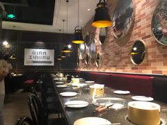 大堂-钱小奴海鲜自助黑金店(杭州滨江龙湖店)
