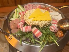-恩你小木屋·韩式料理(假日广场店)