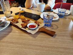-必胜客(阿罗海店)