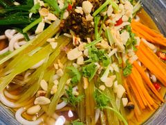 鸡丝凉米线-紫滇源云南生态菜(丹凤街店)