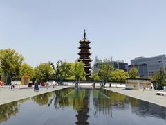 -龙华寺