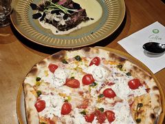 -JINNS锦时 steak&pizza(浸信会礼拜堂旧址店)