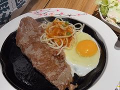 -豪客来牛排(重庆三峡广场步行街1704店)