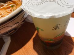 自制绿豆汤-鑫花溪牛肉米粉(东环大润发店)