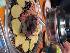 -唯成•韩国炭火烤肉 유성고기