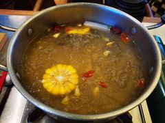 -潮界(LU·ONE凯德晶萃广场店)