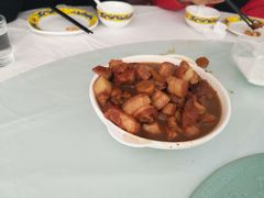 -何适山庄 ·可团建(水长城P2停车场店)