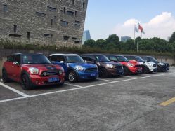 -宁波甬诚婚车(新典路店)