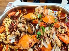 -老东镇啤酒屋海鲜加工·蒸汽海鲜·海鲜烧烤(台东店)