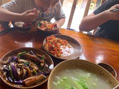 -苗湘食府(十年店)