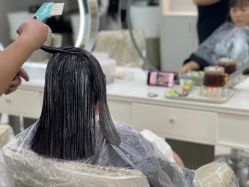 -十六番发型师事务所