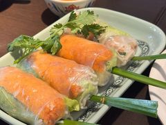 -大头虾越式风味餐厅(光明广场店)