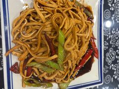 -八两八金·莱芜特色炒鸡(市南漳浦路店)