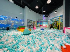 -蒙特利亲子乐园