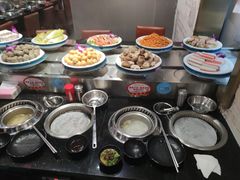 -钱小主·自助回旋烤肉火锅餐厅(东方新天地店)