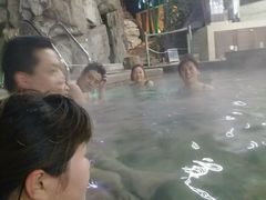 -裕龙汤泉