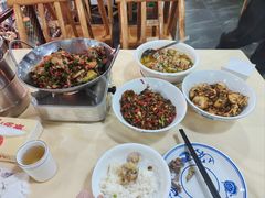 -笨罗卜浏阳菜馆(太平街店)