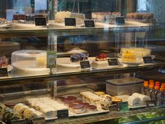 -莓园冰淇淋店