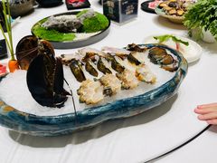 -红鼎豆捞·非遗鲍皇汤火锅(宝丰路店)