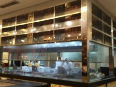 -东豪园林海鲜酒家(南港路辅路店)