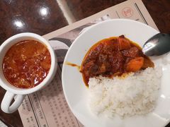 红烩牛肉饭送罗宋汤-东海咖啡馆