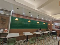 -超琪星·咖啡简餐(川音店)