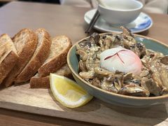 滇南杂菌配酸面包-山野板扎·云贵川Bistro(上海首店)