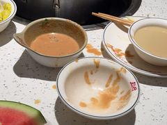 -三人行骨头王火锅(长寿店)