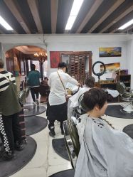 -生活大师造型馆