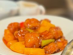 菠萝咕噜肉-有璟阁港式餐厅(国贸商城店)