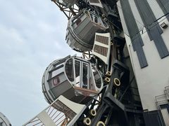 游乐设施-影汇之星8字形摩天轮
