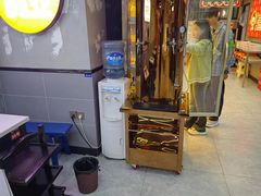 -俭让佬妈现卤串串(温江总店)