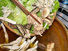 -阿山卓·野生菌火锅·纳西火塘烤肉