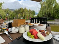 -丽江悦榕庄酒店-明月·雪山庭院餐厅