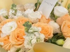 -亭亭鲜花店(中山北路店)