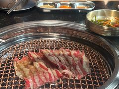-韩烧牛中牛·甄选黑牛烤肉(黑金店)
