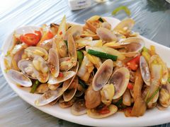 -覃记海鲜美食餐厅