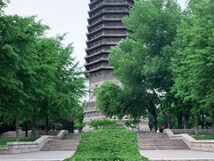 -玲珑塔公园