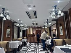 -老人和饭店(淮海中路店)