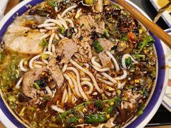 -云阿蛮云南生烫牛肉米线(奉贤路店)