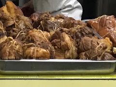 熏肘子-宝光熏肉鞋底火烧(新街口店)