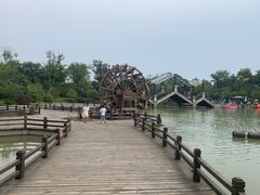 -茅山东方盐湖城景区