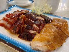 烧鸭拼叉烧-明记港式烧腊茶餐厅(下沙店)