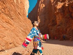 -天山神秘大峡谷